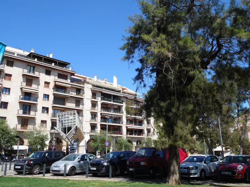 Parken in Palma: kostenlose Parkplätze, blaue Zone, Parkhäuser und teure Fallen