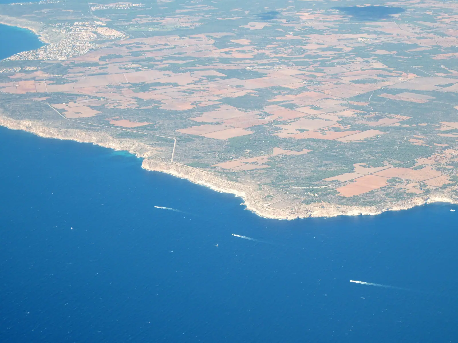 Vue aérienne du cap Blanc et des falaises de la côte sud de Majorque