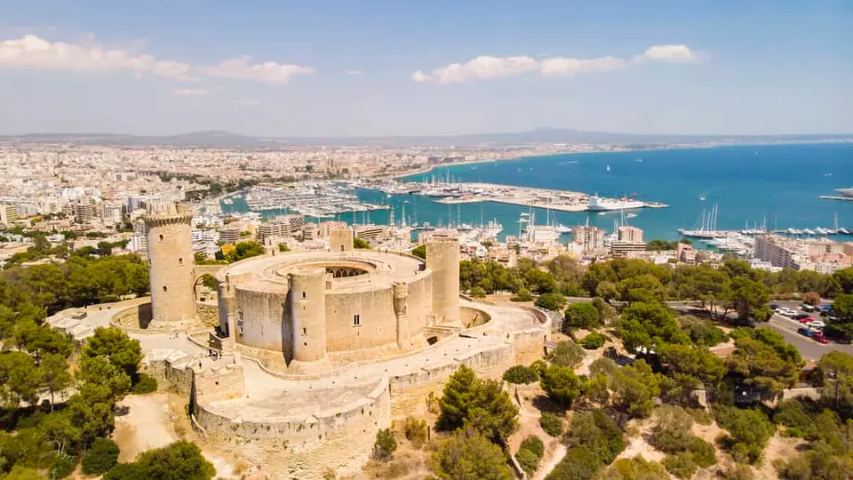 La vue panoramique depuis le Château de Bellver
